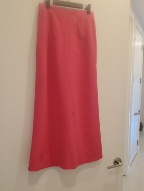 High-Rise Pink Maxi Skirt with Subtle Paneling